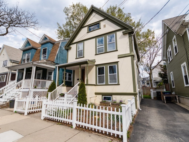 39 Partridge Avenue, Somerville, MA